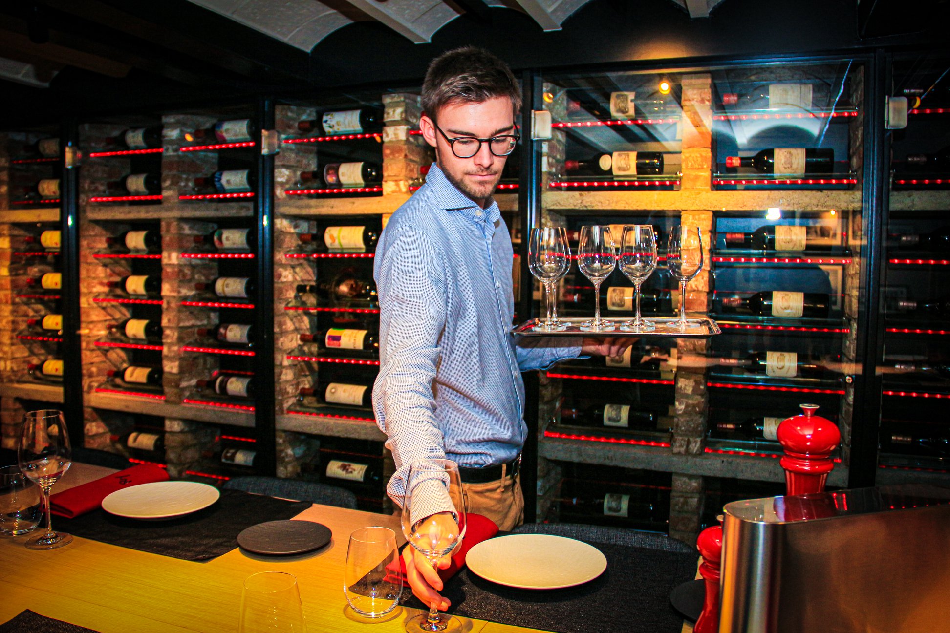 Loïc dans le restaurant