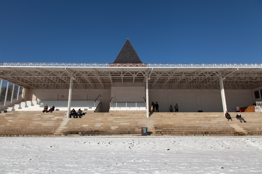 Tribunes de l'hippodrome 2