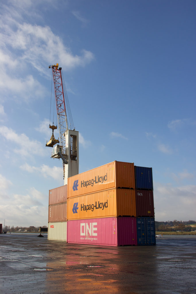 Grue portuaire