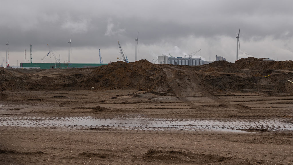L'ancien site de l'usine Opel au port d'Anvers est prête à accueillir une mega-usine d'hydrogène vert. 